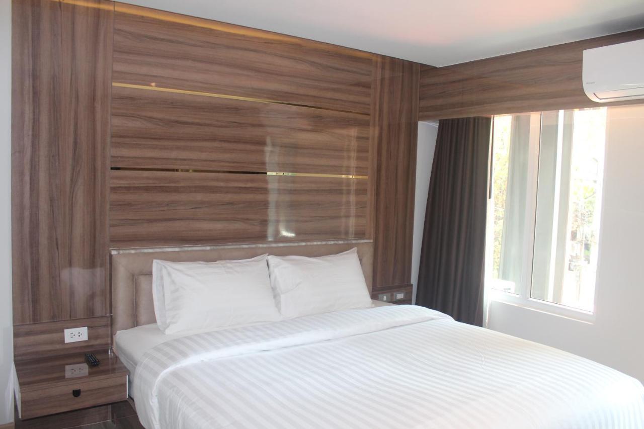 H-District Boutique Poshotel Bangkok Esterno foto